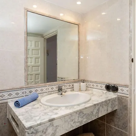 Apartment Poble Amarres By Interhome L'Escala